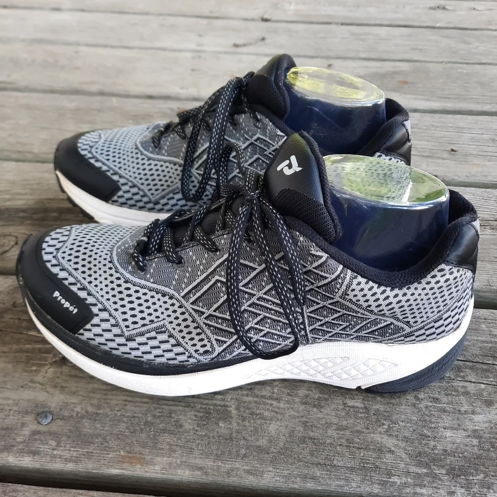 Propet One Walking Active  Black/Silver Therapeutic Comfort Shoes WAA103M Size 9